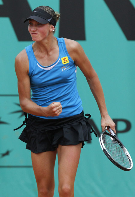 包含中东健儿力挫对手,晋级次轮比赛的词条 包含中东健儿力挫对手,晋级次轮比赛的词条